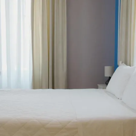 Apartment In Yard Korinth